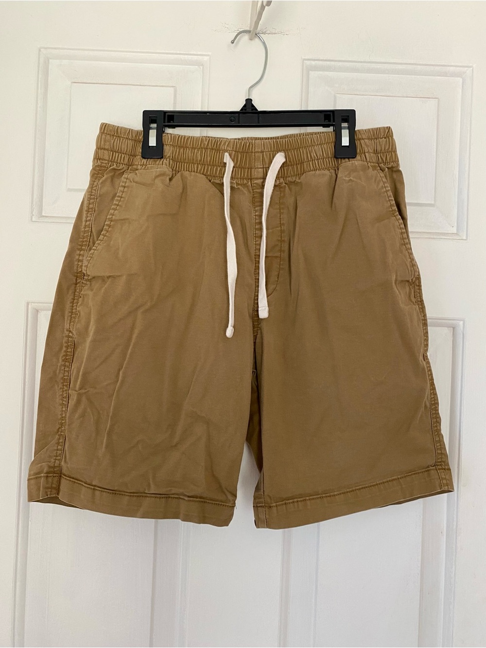 Old Navy Mens Drawstring Shorts Tan With Pockets